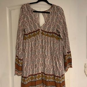 FREE PEOPLE DRESS with bell sleeves